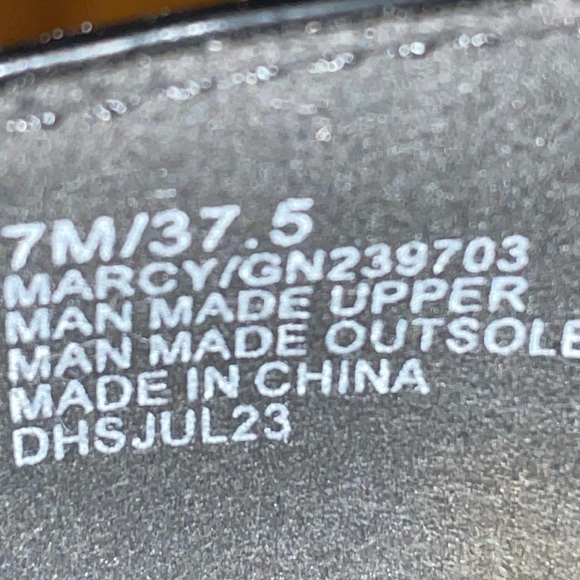 BCBGeneration Black Patent Marcy Mary Jane Block Heel Platform shoes.  Size 7. - Picture 2 of 9